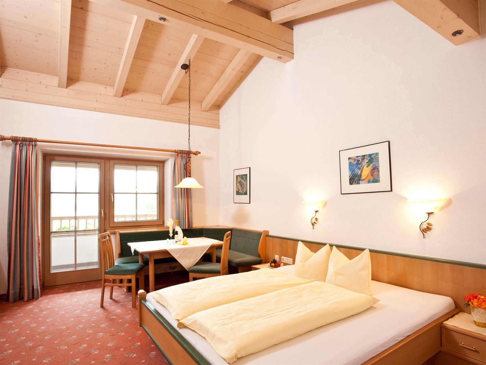 Erlebnishotel Kitzbuehler Horn 오베른도르프 인 티롤 외부 사진